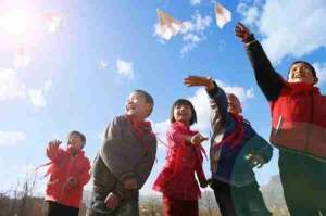 奇闻！中国农村当前最严重问题竟非农民收入太低！